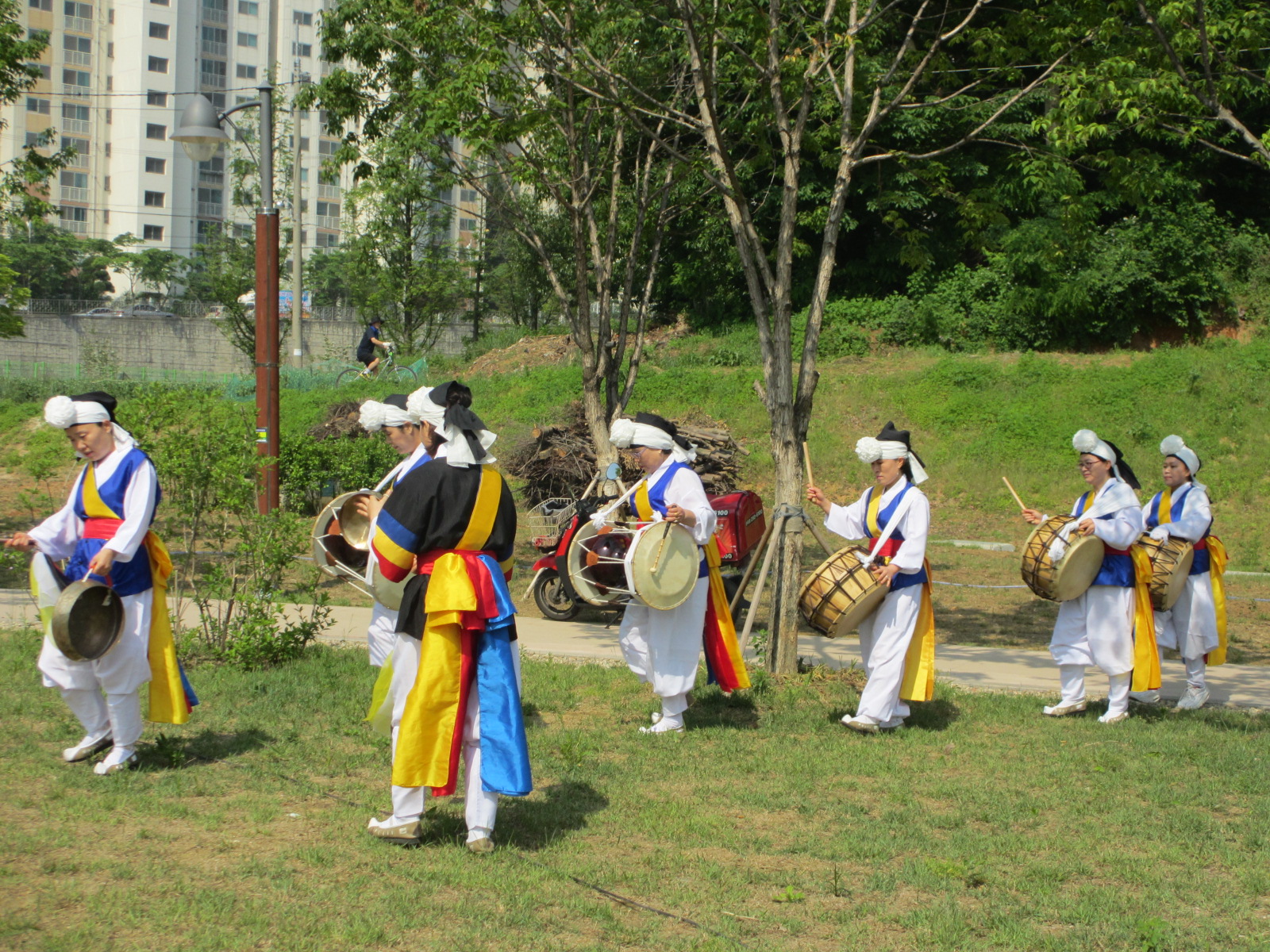 풍물단 공연